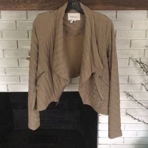 BCBGeneration khaki cropped jacket